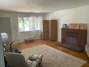 309 Glen Rd in Weaverville, CA - Building Photo - Building Photo