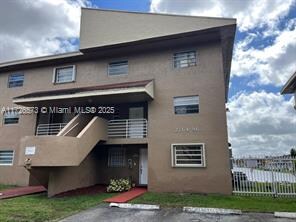 2770 W 60th St, Unit # 40 in Hialeah, FL - Building Photo