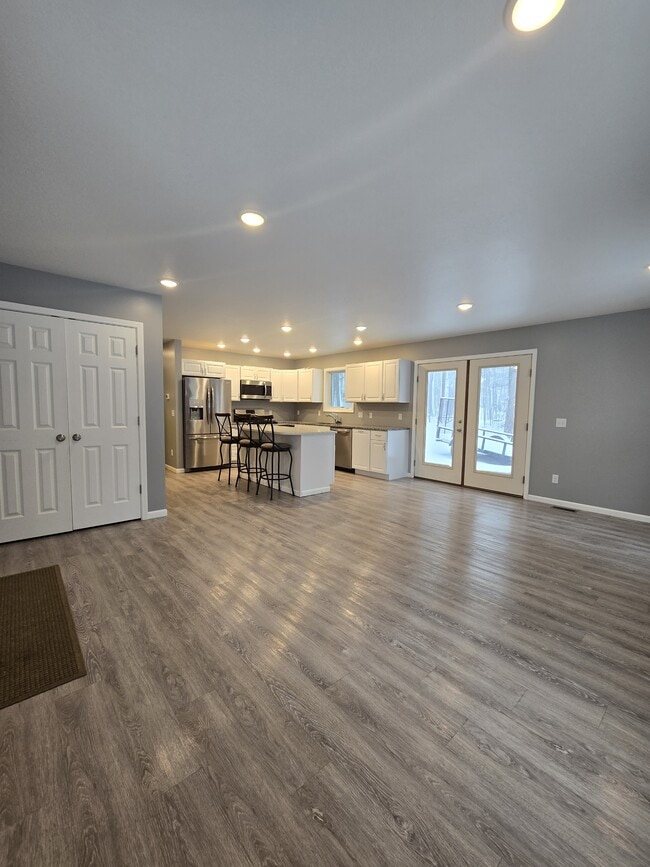 property at 1796 E Lake Mitchell Dr