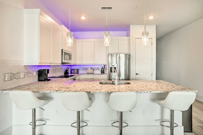 15310 TX-105 in Montgomery, TX - Building Photo - Building Photo