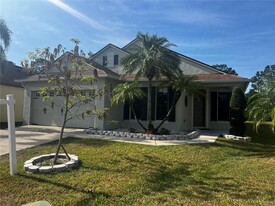 4922 Sweet Cedar Cir in Orlando, FL - Building Photo