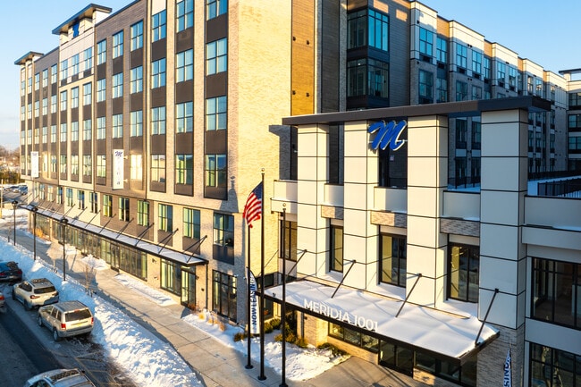 Meridia 1001 in Linden, NJ - Building Photo - Building Photo