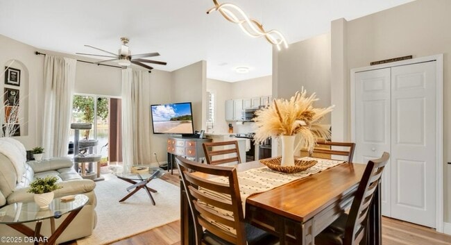 221 Aston Grande Dr in Daytona Beach, FL - Building Photo - Building Photo