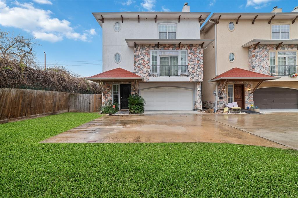 3004 Falls At Fairdale in Houston, TX - Building Photo