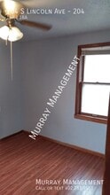 204 S Lincoln Ave in Fremont, NE - Building Photo - Building Photo