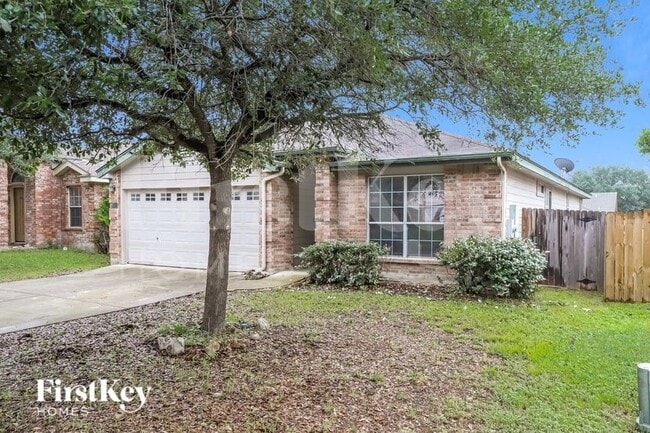 237 Val Verde Dr in New Braunfels, TX - Building Photo - Building Photo