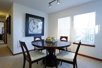Viewpoint in Seatac, WA - Building Photo - Interior Photo