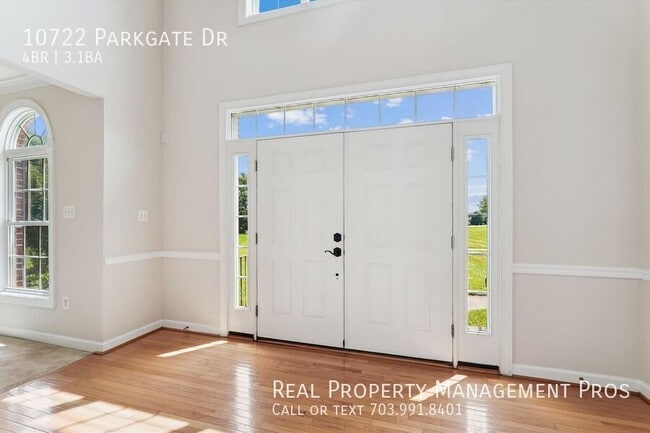 10722 Parkgate Dr in Nokesville, VA - Building Photo - Building Photo