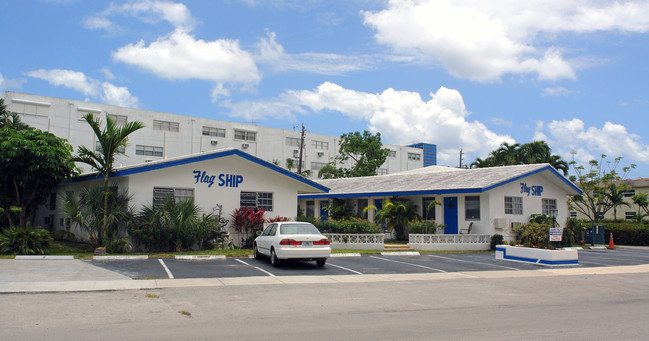 Flag Ship in Fort Lauderdale, FL - Building Photo - Building Photo