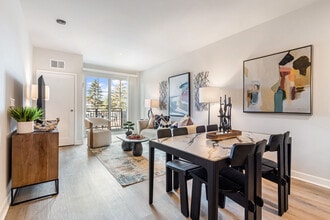 The 250 Residences in Buffalo Grove, IL - Foto de edificio - Building Photo