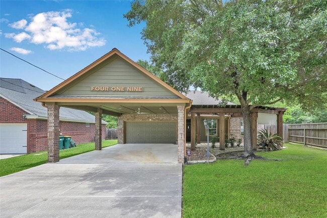 property at 419 E Hunting Tower Run