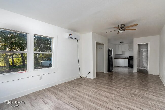 1825 S 14th St-Unit -C in Abilene, TX - Building Photo - Building Photo
