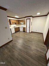 3530 Ivy Commons Dr in Raleigh, NC - Foto de edificio - Building Photo