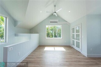 824 NE 17th Way in Fort Lauderdale, FL - Building Photo - Building Photo