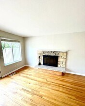 2032 NE 177th St in Shoreline, WA - Building Photo - Building Photo