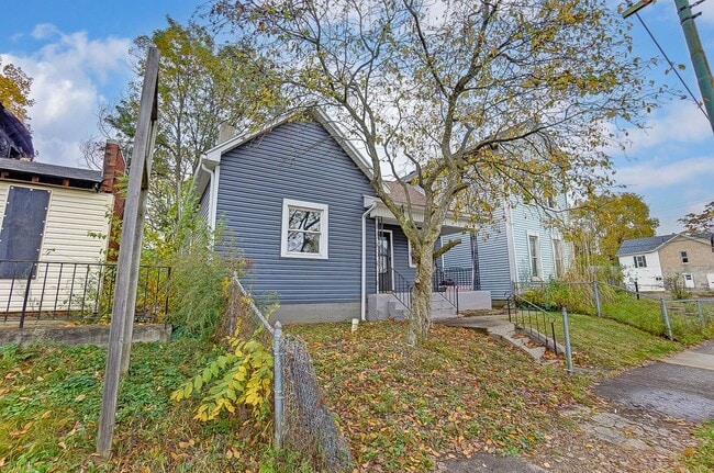 512 Troy St in Dayton, OH - Building Photo - Building Photo