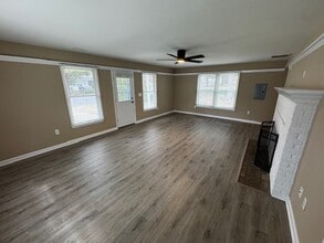 5 Laurel Ave in Toms River, NJ - Building Photo - Building Photo
