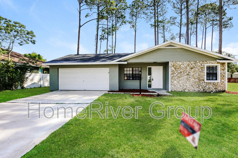 63 Beaverdam Ln in Palm Coast, FL - Building Photo