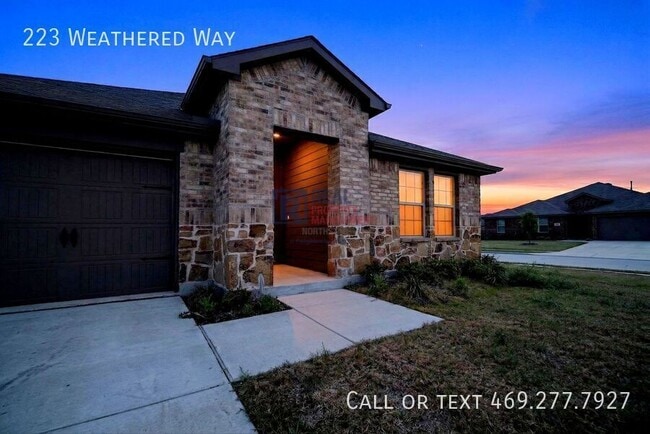 223 Weathered Wy in Nevada, TX - Building Photo - Building Photo