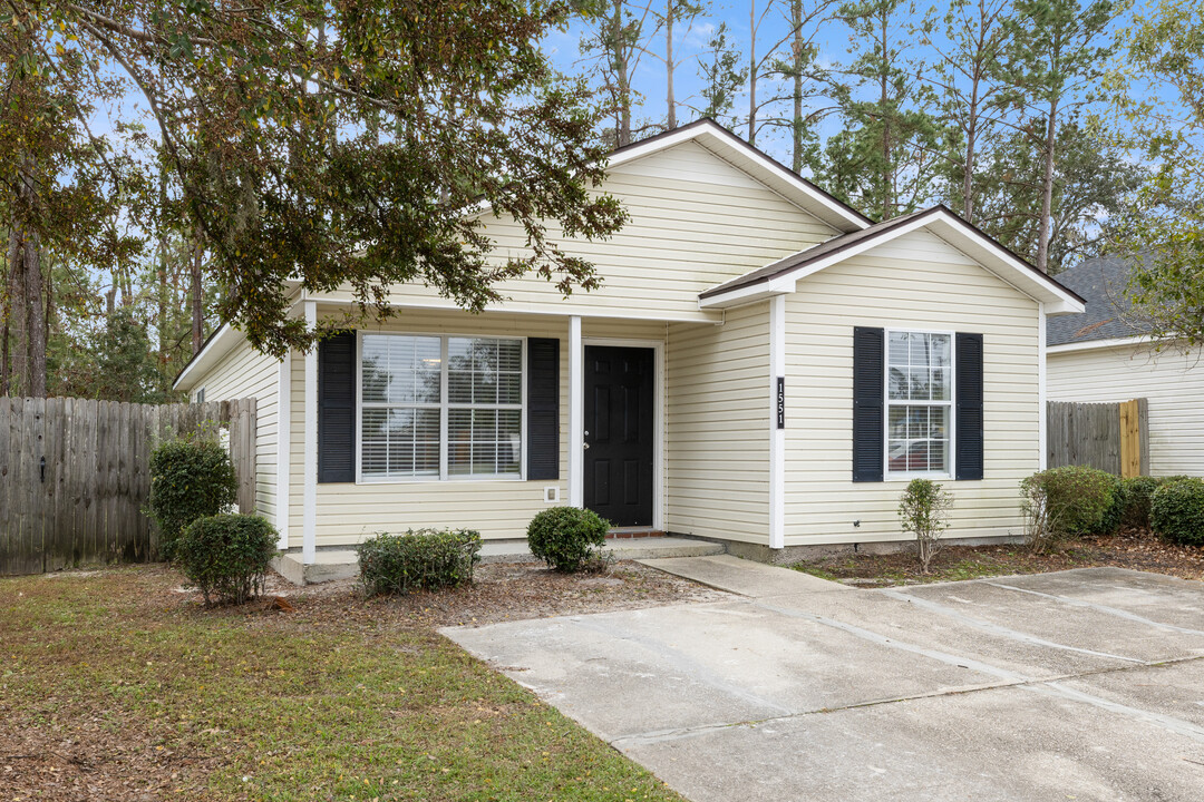 West Towne Cottages in Valdosta, GA - Foto de edificio