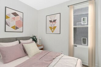 1731 W Potomac Ave in Chicago, IL - Building Photo - Building Photo