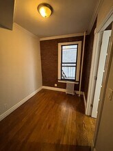410 E 13th St in New York, NY - Building Photo - Building Photo
