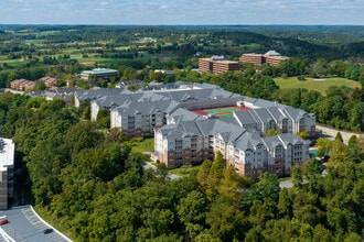 High View at Hunt Valley in Hunt Valley, MD - Building Photo - Building Photo