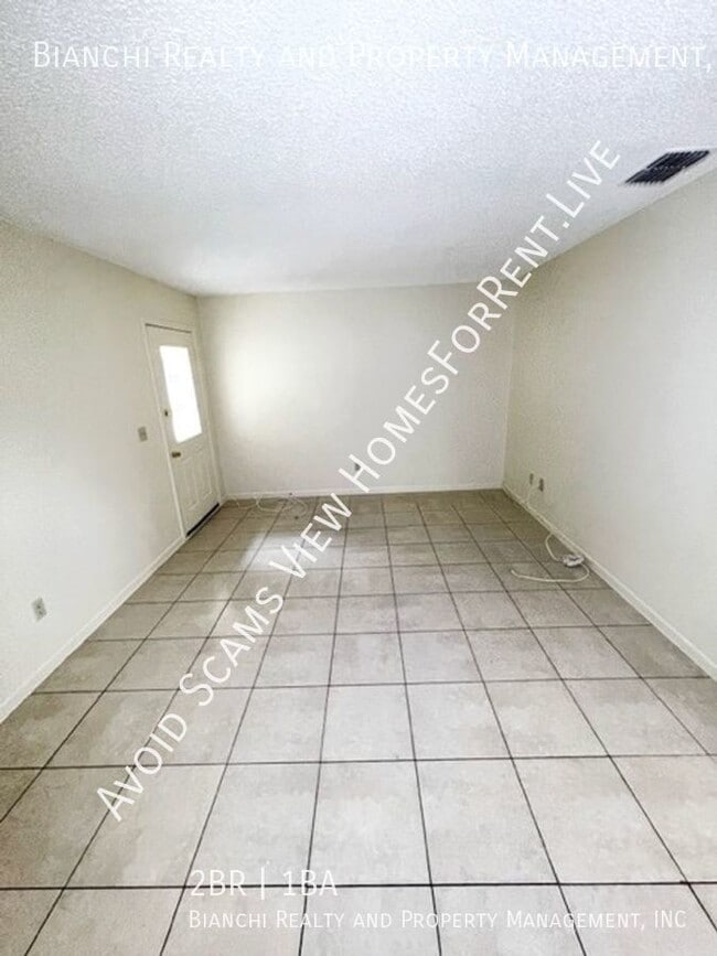 5875 157th Ave N in Clearwater, FL - Building Photo - Building Photo