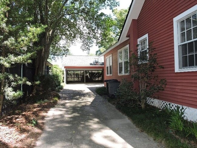 5673 Burgundy Ave in Baton Rouge, LA - Building Photo - Building Photo