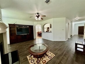 804 Harvard Pointe Dr in League City, TX - Building Photo - Building Photo