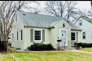 5548 41st Ave S in Minneapolis, MN - Building Photo