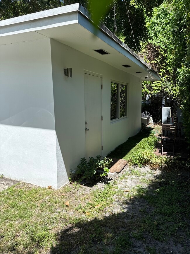 400 NE 110th Ter, Unit A
