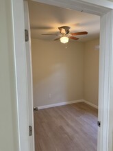 7860 Port Royale Dr, Unit 2 in San Diego, CA - Building Photo - Building Photo