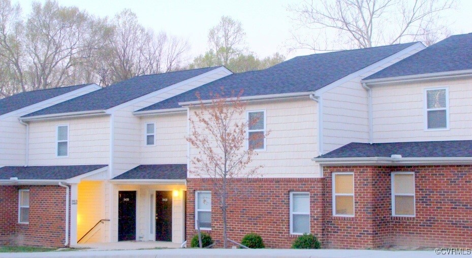 3437 Prince George Dr in Prince George, VA - Building Photo