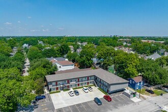 645 E 11th 1/2 St in Houston, TX - Building Photo - Building Photo