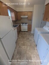 35 Maplewood Ct in Harrisonburg, VA - Building Photo - Building Photo