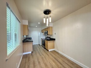 473-473 Cross St in Napa, CA - Building Photo - Building Photo