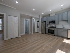442 W Belden Ave, Unit 1 in Chicago, IL - Building Photo