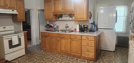 78 Tucker Ave in Watertown, CT - Building Photo - Building Photo