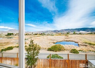 10548 Twin Bridges Way in Reno, NV - Building Photo - Building Photo