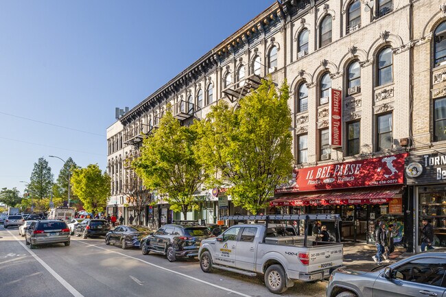301 Knickerbocker Ave in Brooklyn, NY - Building Photo - Building Photo