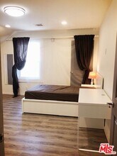 127 Serrano Ave in Los Angeles, CA - Building Photo - Building Photo