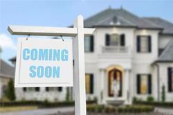 134 Nevada St in Hicksville, NY - Building Photo