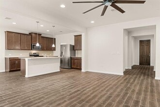 4512 Arques Ave in Round Rock, TX - Building Photo - Building Photo