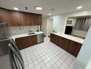 15 Spencer Rd, Unit 12E in Boxborough, MA - Foto de edificio - Building Photo