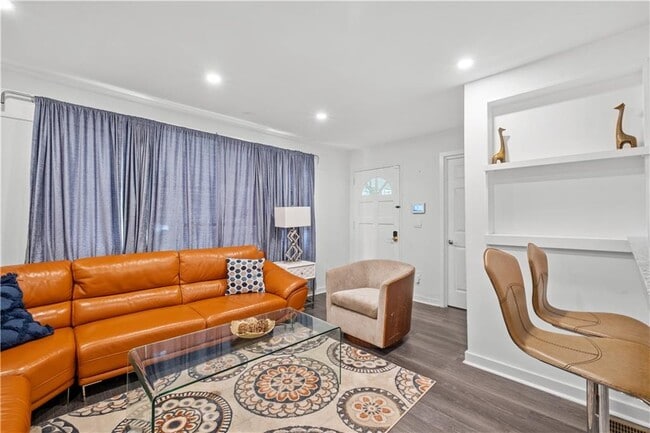 property at 1738 Duke Rd