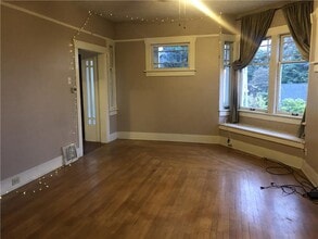 342 NW 49th St in Seattle, WA - Building Photo - Building Photo