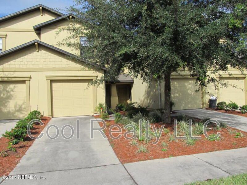 4800 Playschool Dr in Jacksonville, FL - Building Photo