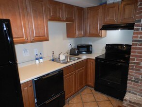 125 W Merrimack St in Manchester, NH - Building Photo - Building Photo
