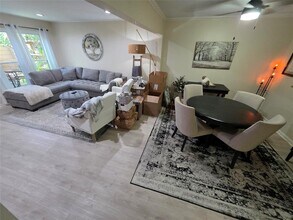 1809 Saxony Ln in Houston, TX - Building Photo - Building Photo